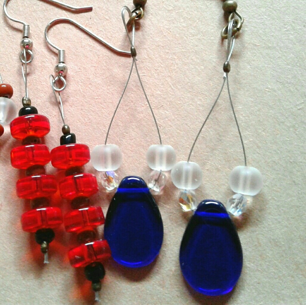 💖3 Pair Set 💖of Ladies Dangle Earrings - Picture 5 of 7